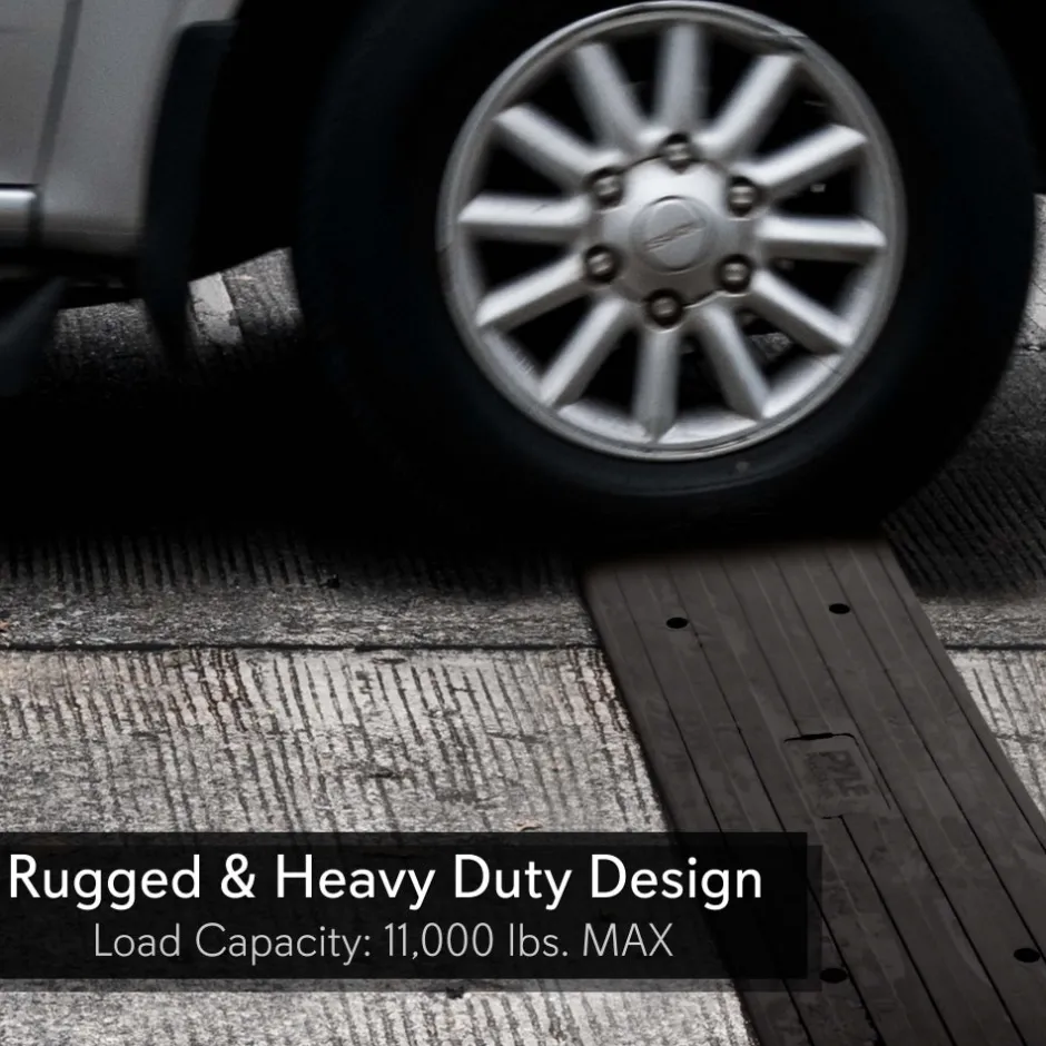 Driveway Curb Ramp - 11,000 lb Capacity, Heavy Duty Rubber, 4 ft Length<Pyle New