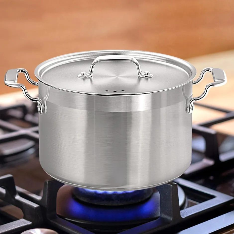 5-Quart Stockpot for Even Heat, Stainless Steel, Induction Compatible<NutriChef Best
